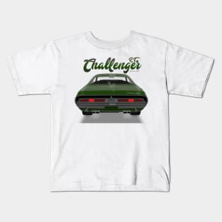 Challenger RT green back Kids T-Shirt